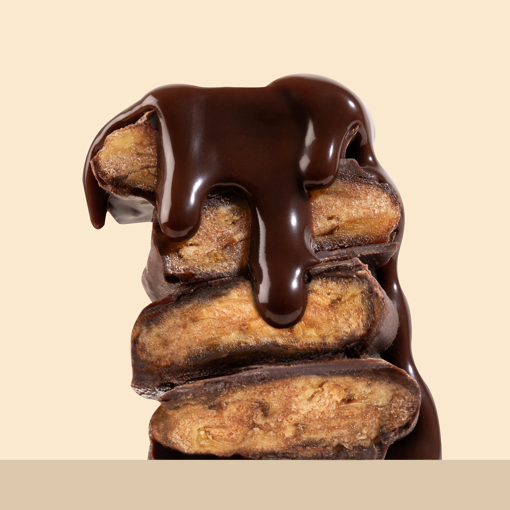 Premium Solar Dried Banana Dipped in Belgian Chocolate by Lemur Cocoa | Dried Fruit Snack Pack of 10 Sachets 250g | Dark Chocolate Snack - Image 2